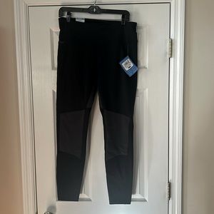 Columbia Hiking Leggings, size Large